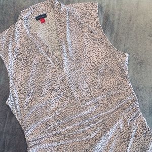 VINCE CAMUTO Sleeveless Top XL